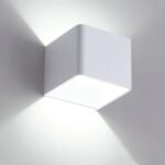 Aluminium Square LED Wall Light - Image 3
