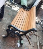 Royal Park Garden Bench - Image 3