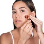 Jade Facial Roller Wrinkle Removal - Image 7